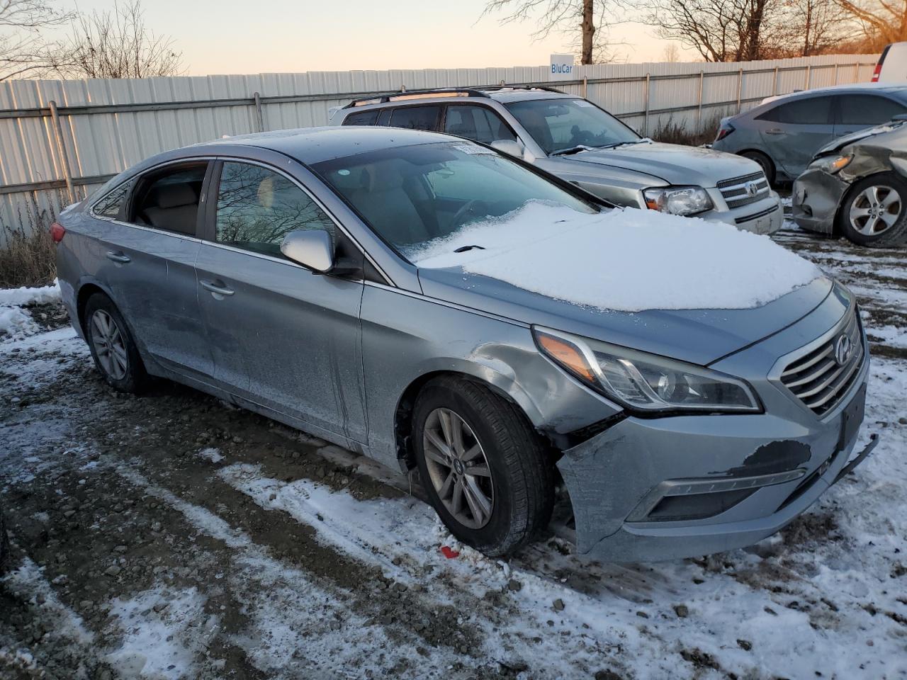 2015 Hyundai Sonata VIN 5NPE24AF8FH125947 Copart auction photo, vandalism damage thumbnail 4