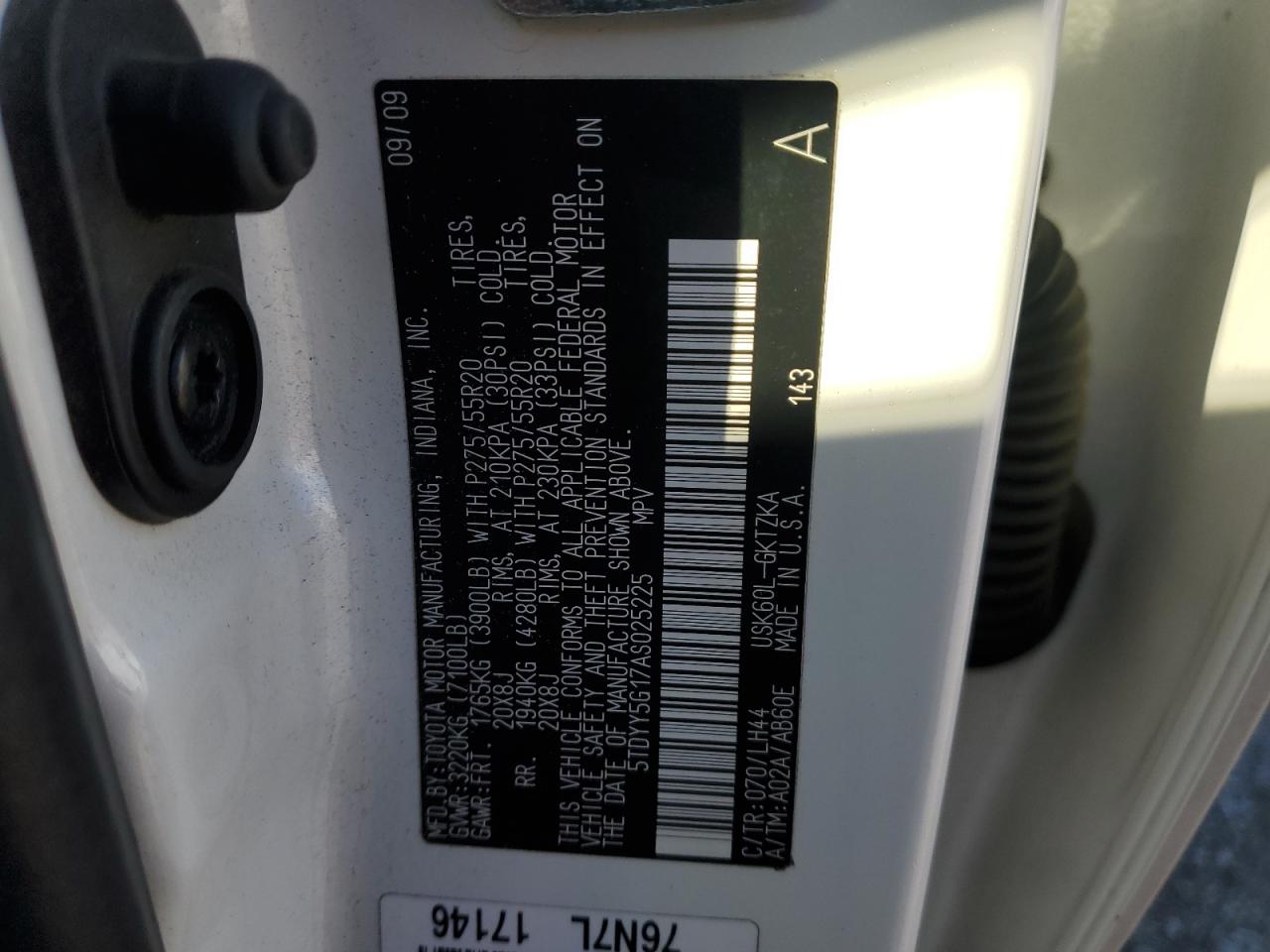 2010 Toyota Sequoia VIN 5TDYY5G17AS025225 Copart auction photo, front end / side damage thumbnail 14