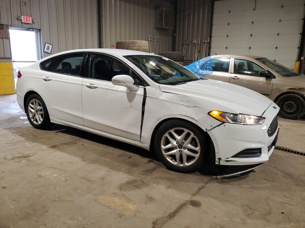2016 Ford Fusion VIN 1FA6P0HD9G5113445 Copart auction photo, front end / side damage thumbnail 4