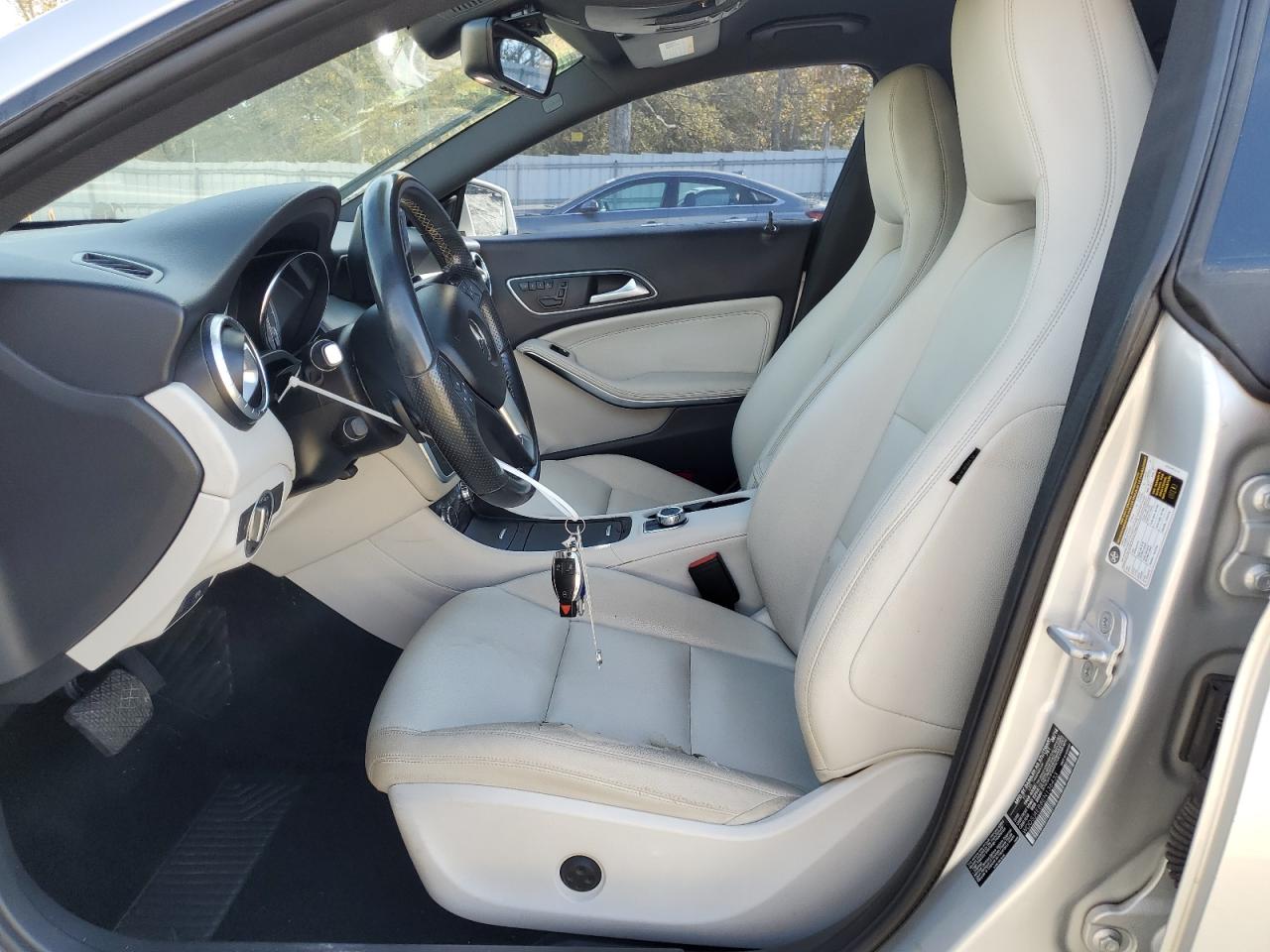 2014 Mercedes-Benz CLA-klasse VIN WDDSJ4EB8EN136433 Copart auction photo, front end damage thumbnail 7
