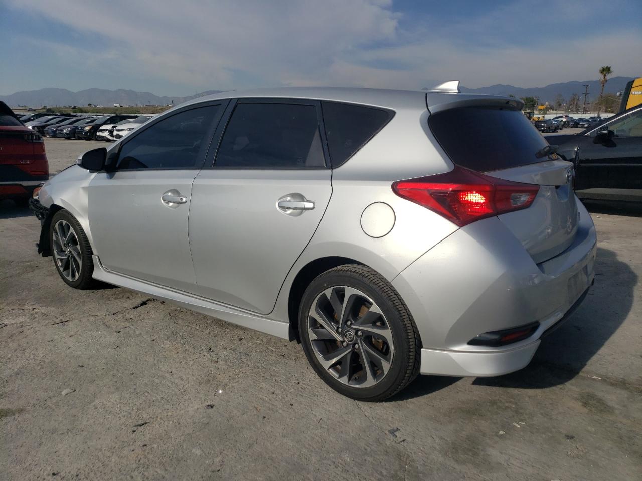 2018 Toyota Corolla VIN JTNKARJE5JJ560429 Copart auction photo, front end damage thumbnail 2
