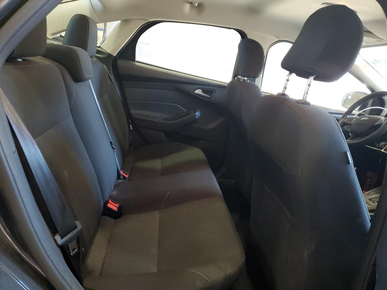 2016 Ford Focus VIN 1FADP3F26GL237033 Copart auction photo, front end / side damage thumbnail 10