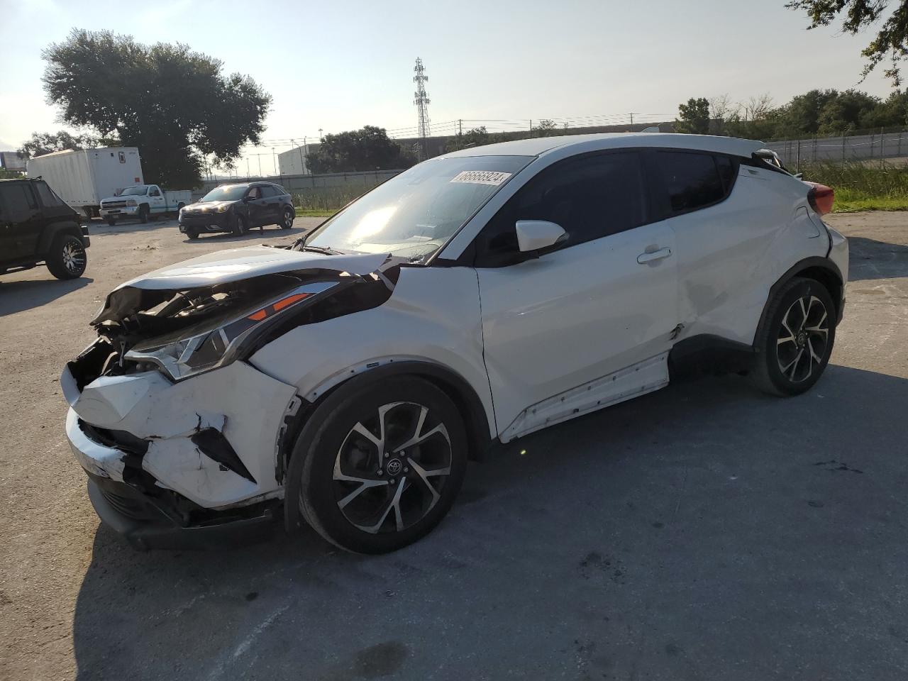 2019 Toyota C-HR VIN NMTKHMBX2KR086218