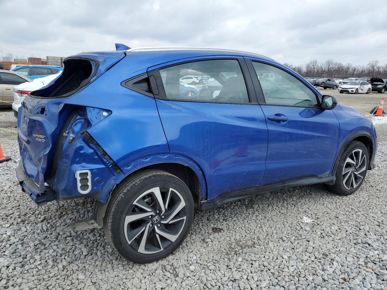 2020 Honda HR-V VIN 3CZRU6H18LM736952 Copart auction photo, rear end damage thumbnail 3