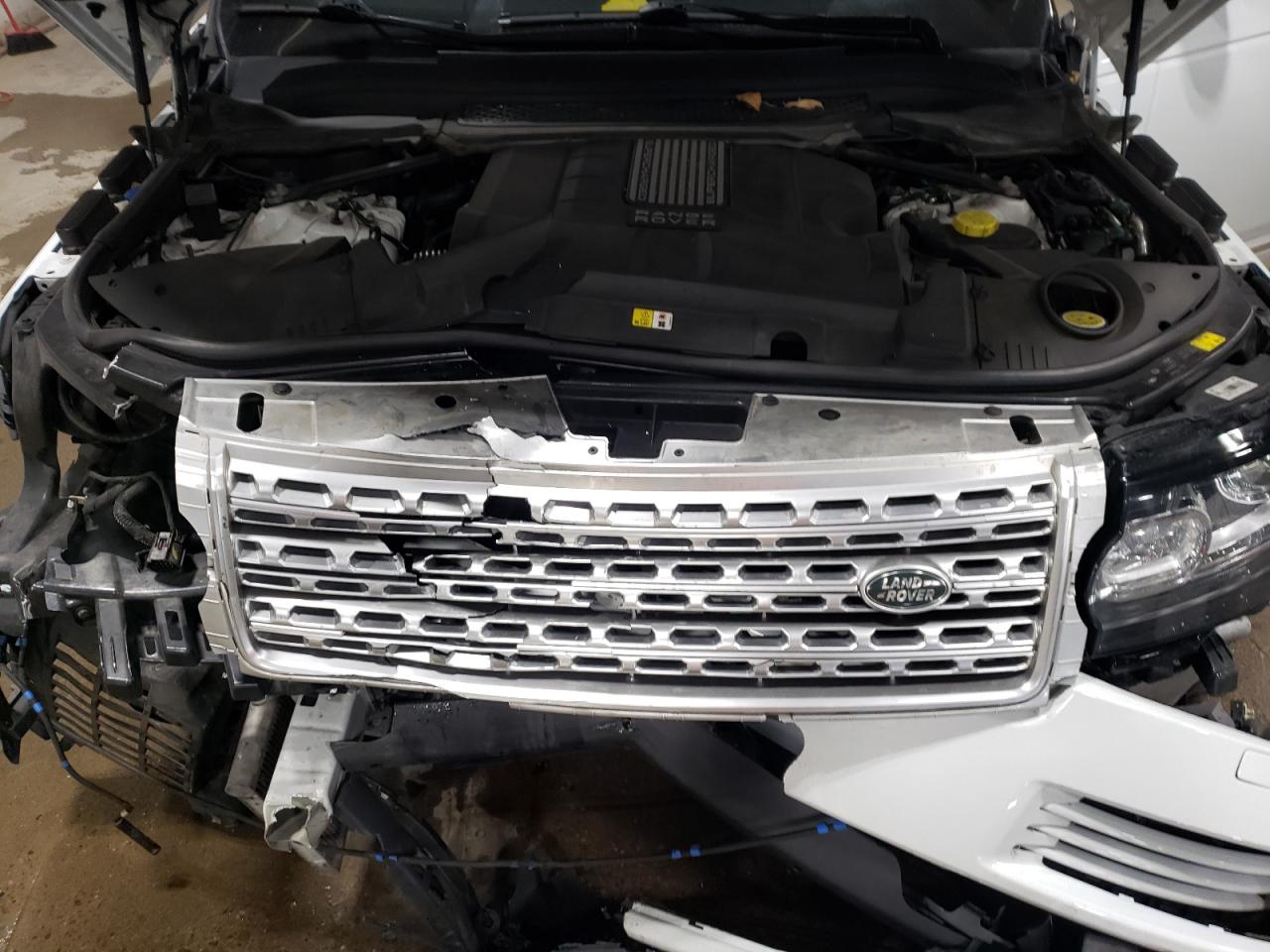 2014 Land Rover Range Rover VIN SALGS3TF3EA177856 Copart auction photo, front end damage thumbnail 13