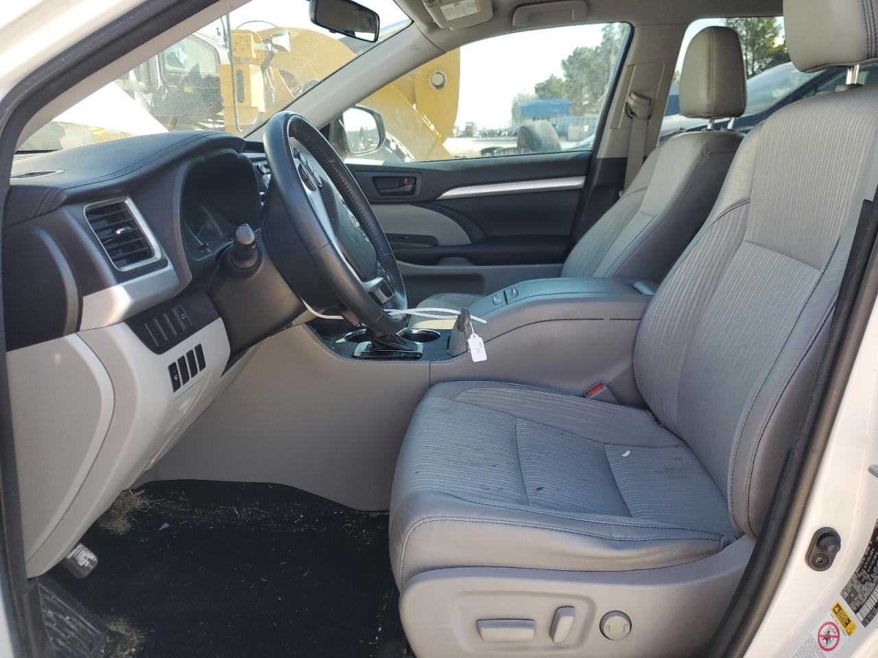 2016 Toyota Highlander VIN 5TDBKRFH2GS295310 Copart auction photo, front end damage thumbnail 7