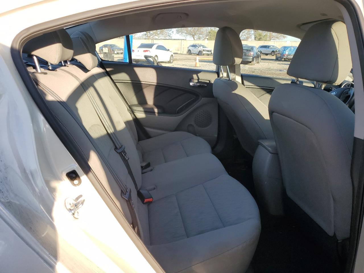 2015 KIA Forte VIN KNAFK4A61F5379386 Copart auction photo, front end damage thumbnail 10