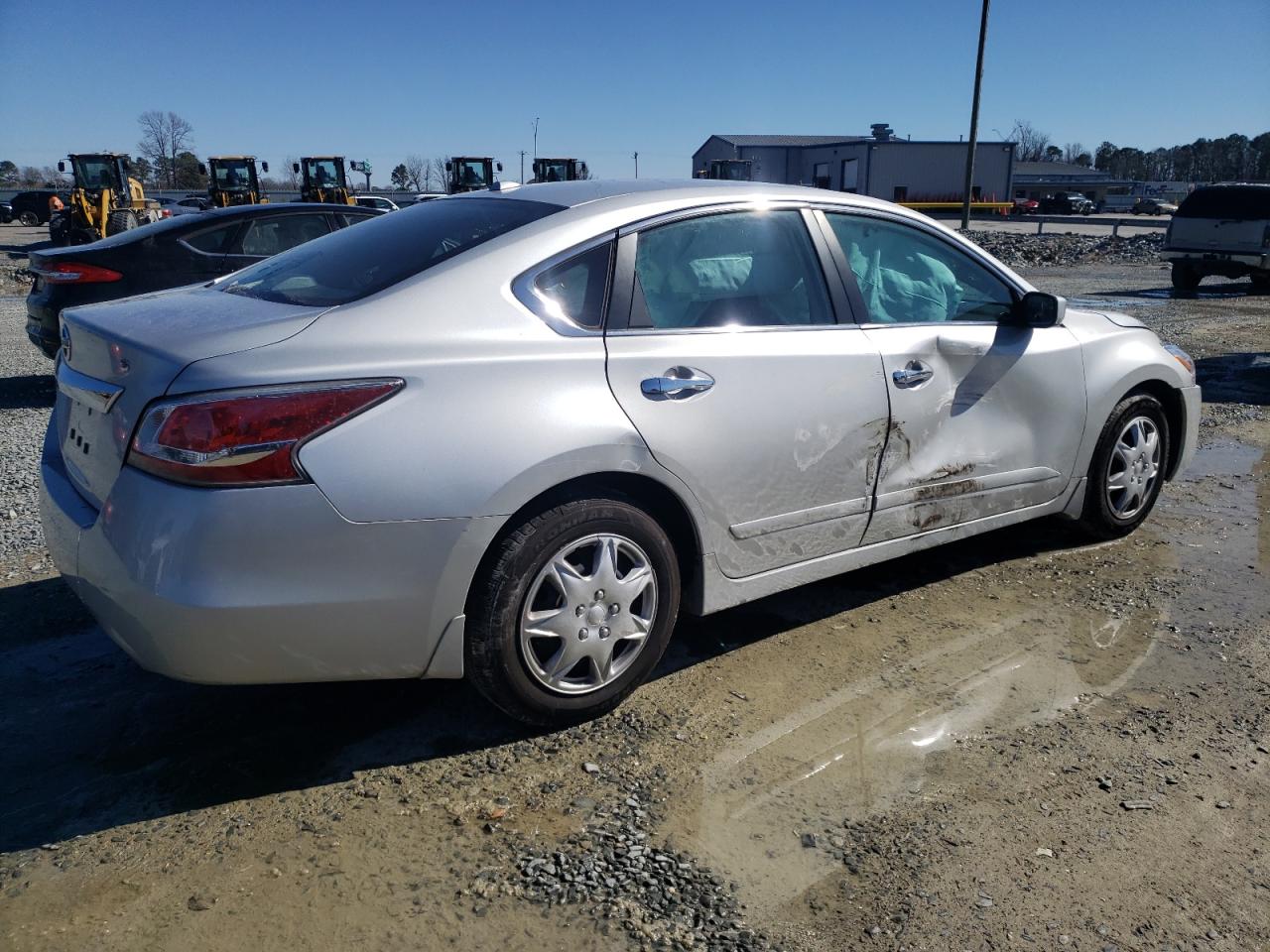 2015 Nissan Altima VIN 1N4AL3AP0FN367684 Copart auction photo, front end / side damage thumbnail 3