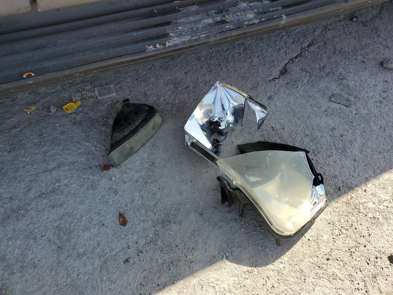 2003 Ford Expedition VIN 1FMRU15WX3LB45558 Copart auction photo, front end damage thumbnail 13