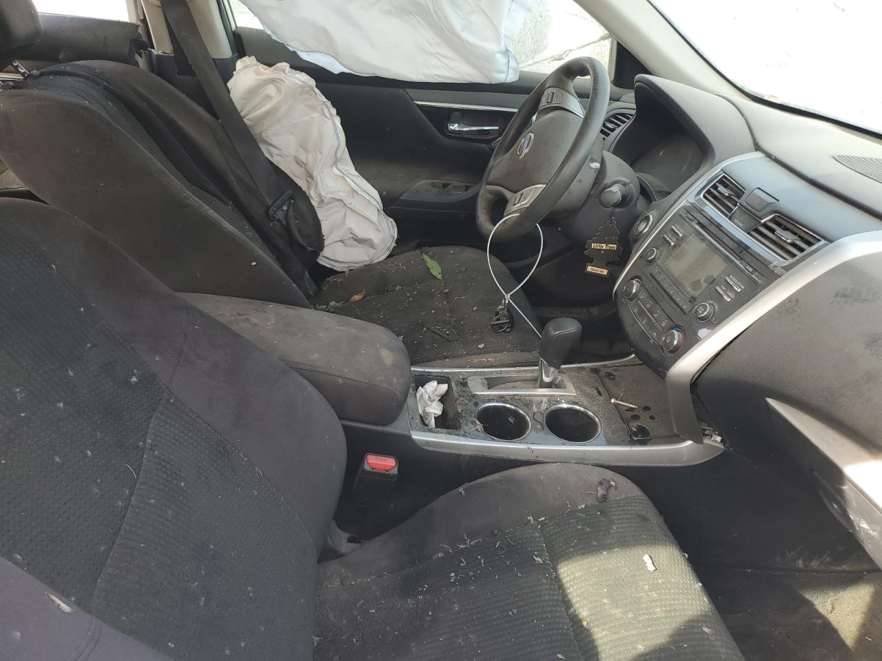 2014 Nissan Altima VIN 1N4AL3AP3EN334838 Copart auction photo, all over damage thumbnail 7