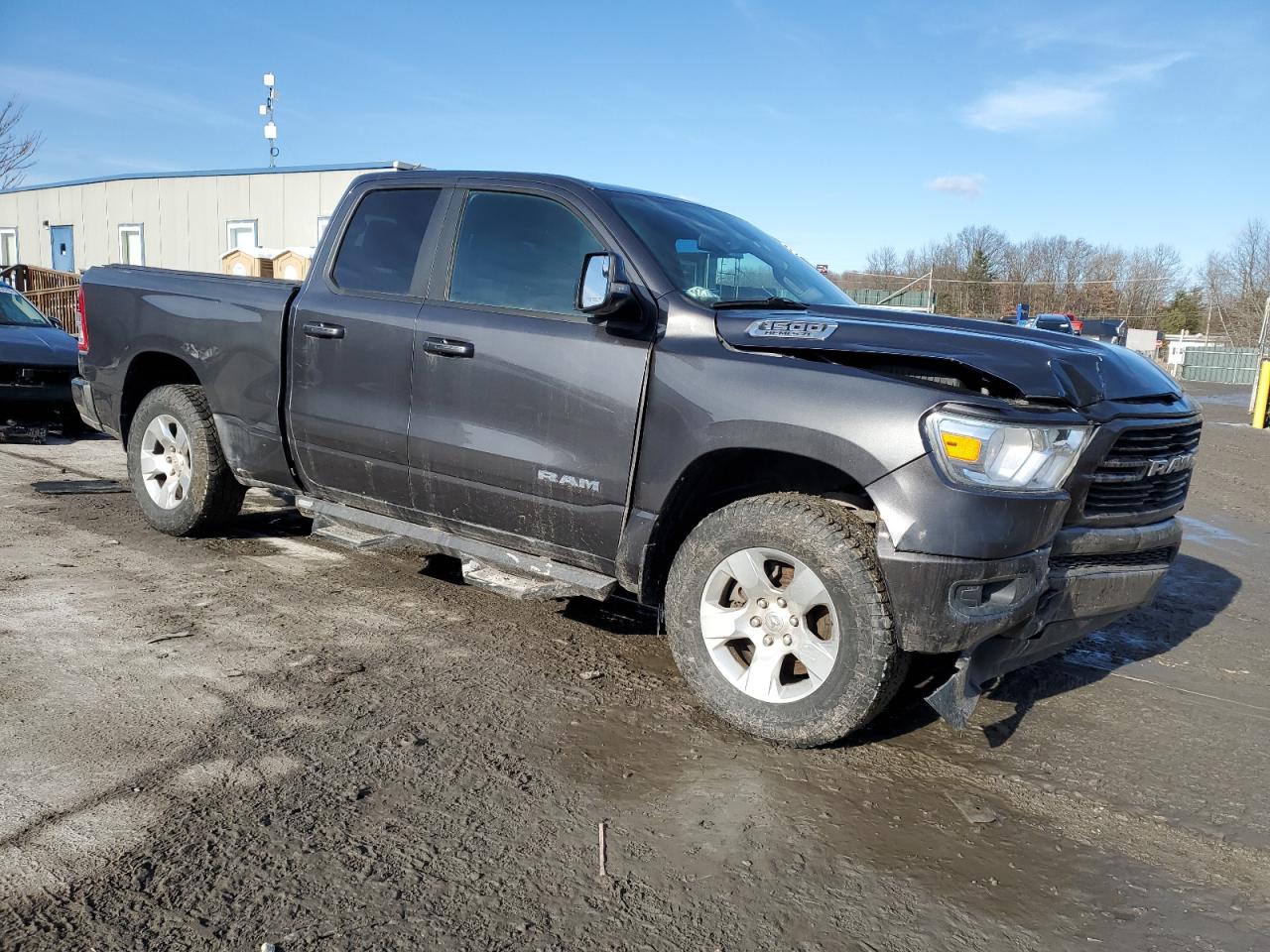 2019 RAM 1500 VIN 1C6SRFBTXKN580721 Copart auction photo, front end / side damage thumbnail 4