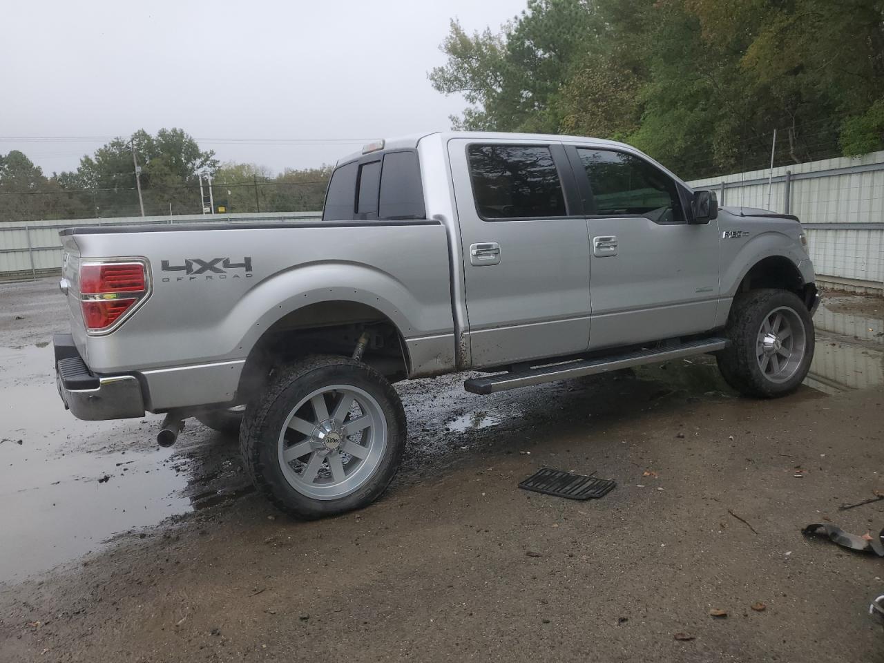2014 Ford F-150 VIN 1FTFW1ET3EKF43002 Copart auction photo, front end / minor dent/scratches damage thumbnail 3