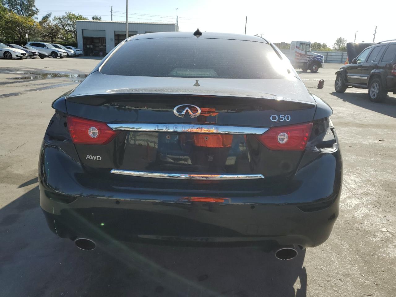 2014 Infiniti Q50 VIN JN1BV7AR0EM680436 Copart auction photo, side / rear end damage thumbnail 6