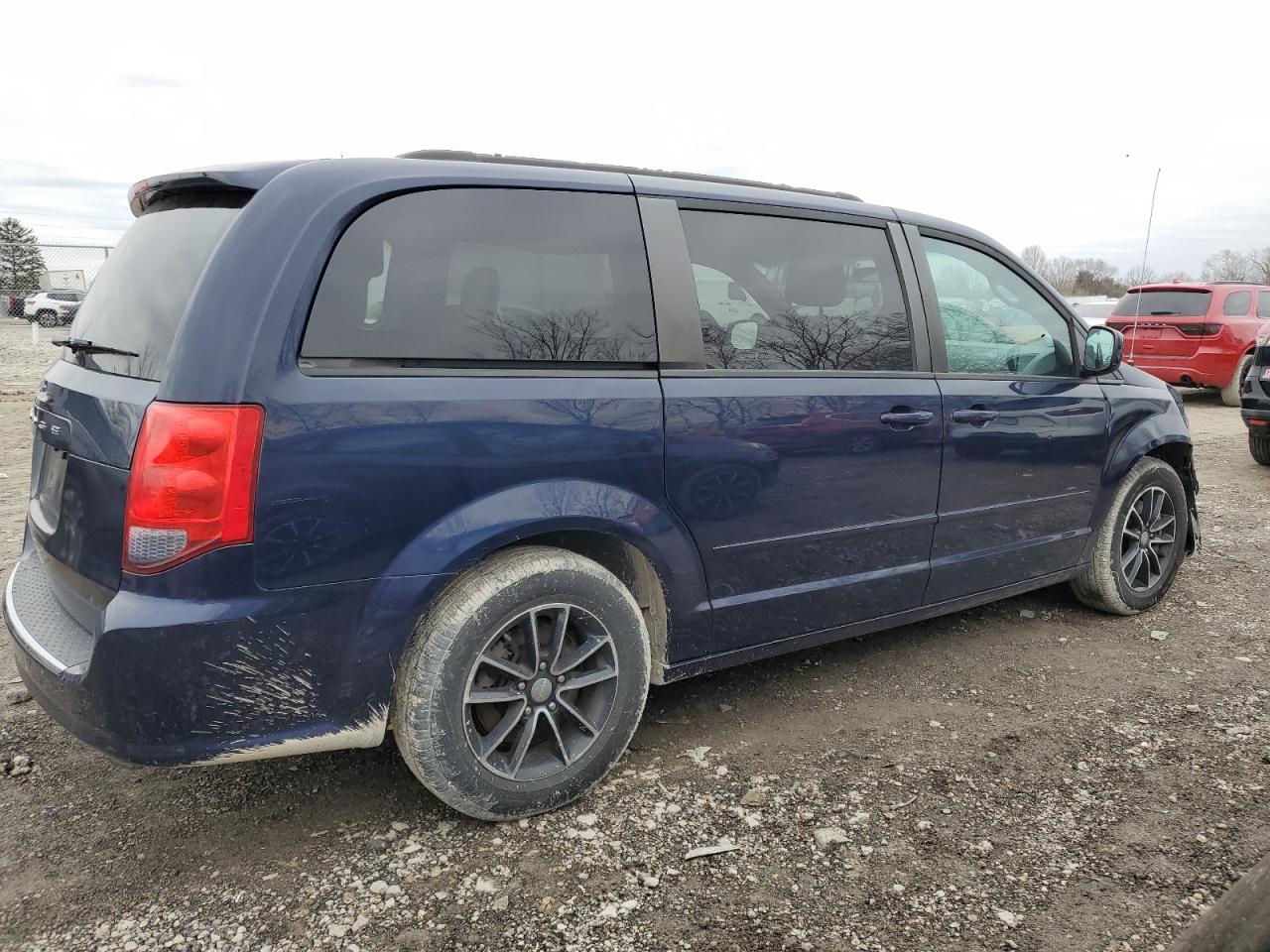 2016 Dodge Caravan VIN 2C4RDGEG5GR242826 Copart auction photo, front end / side damage thumbnail 3