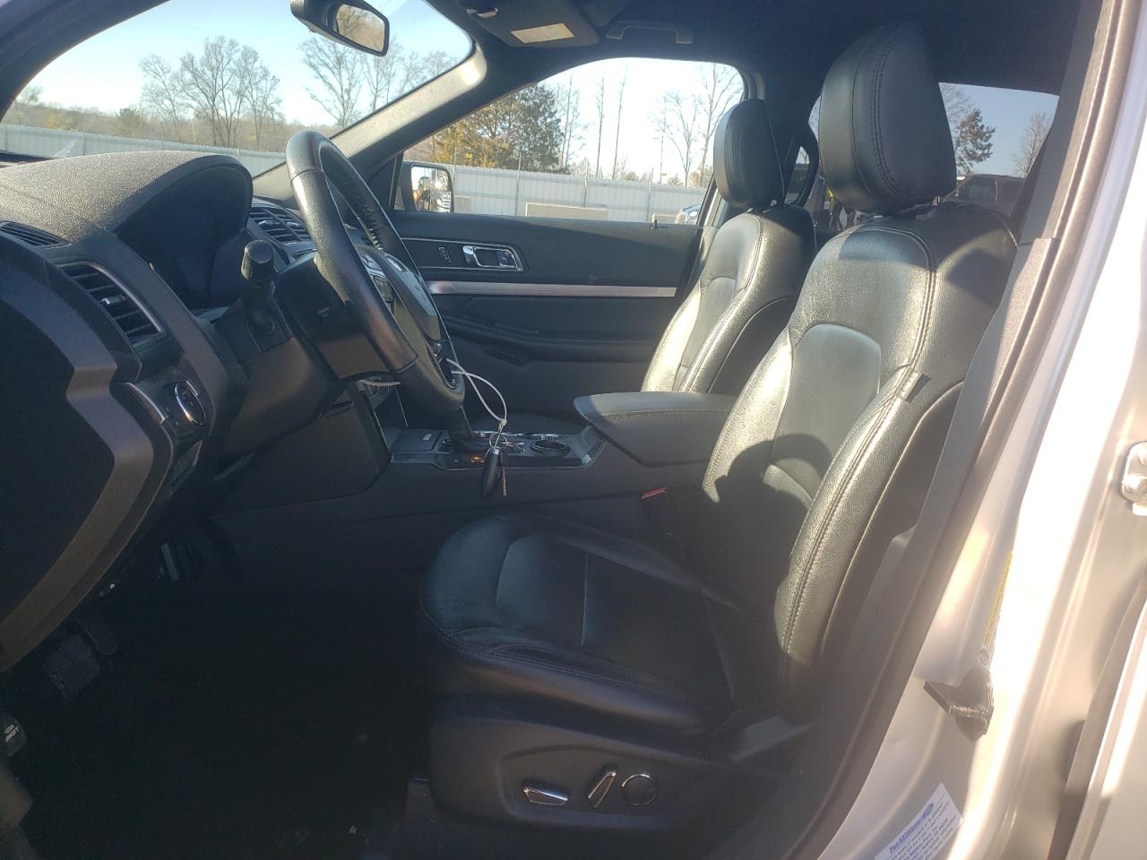 2018 Ford Explorer VIN 1FM5K7D88JGC25425 Copart auction photo, rear end / minor dent/scratches damage thumbnail 7