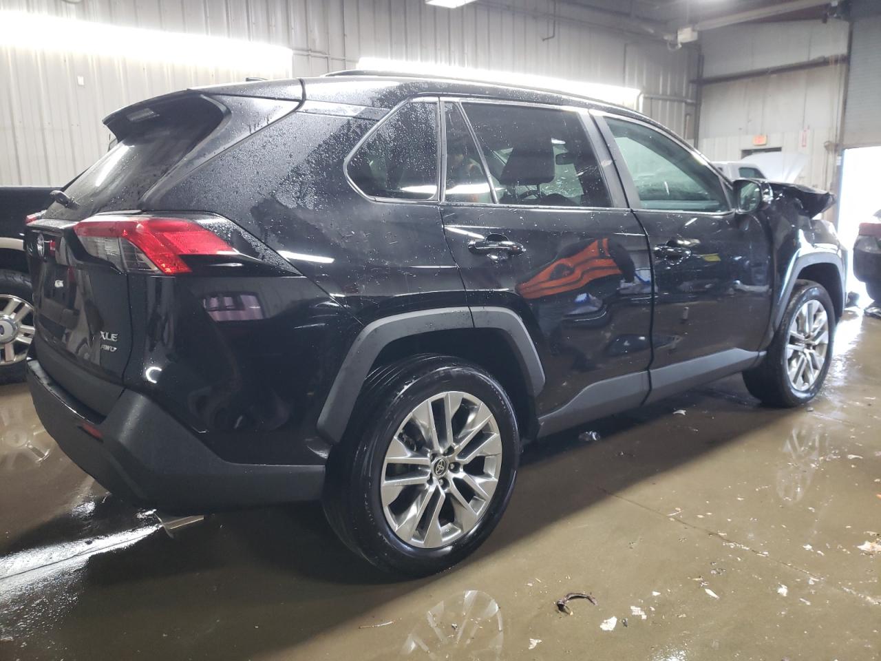 2022 Toyota RAV 4 VIN 2T3A1RFV1NC265071 Copart auction photo, front end damage thumbnail 3