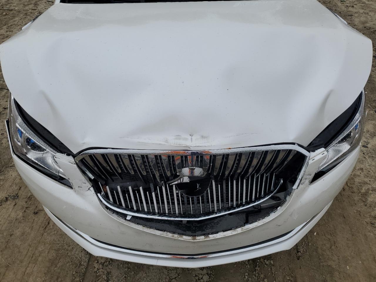 2016 Buick LaCrosse VIN 1G4GD5G3XGF166562 Copart auction photo, front end damage thumbnail 11