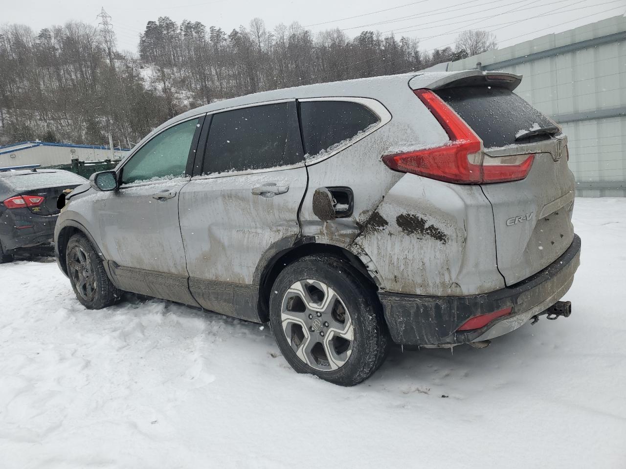 2017 Honda CR-V VIN 2HKRW2H57HH604127 Copart auction photo, side damage thumbnail 2
