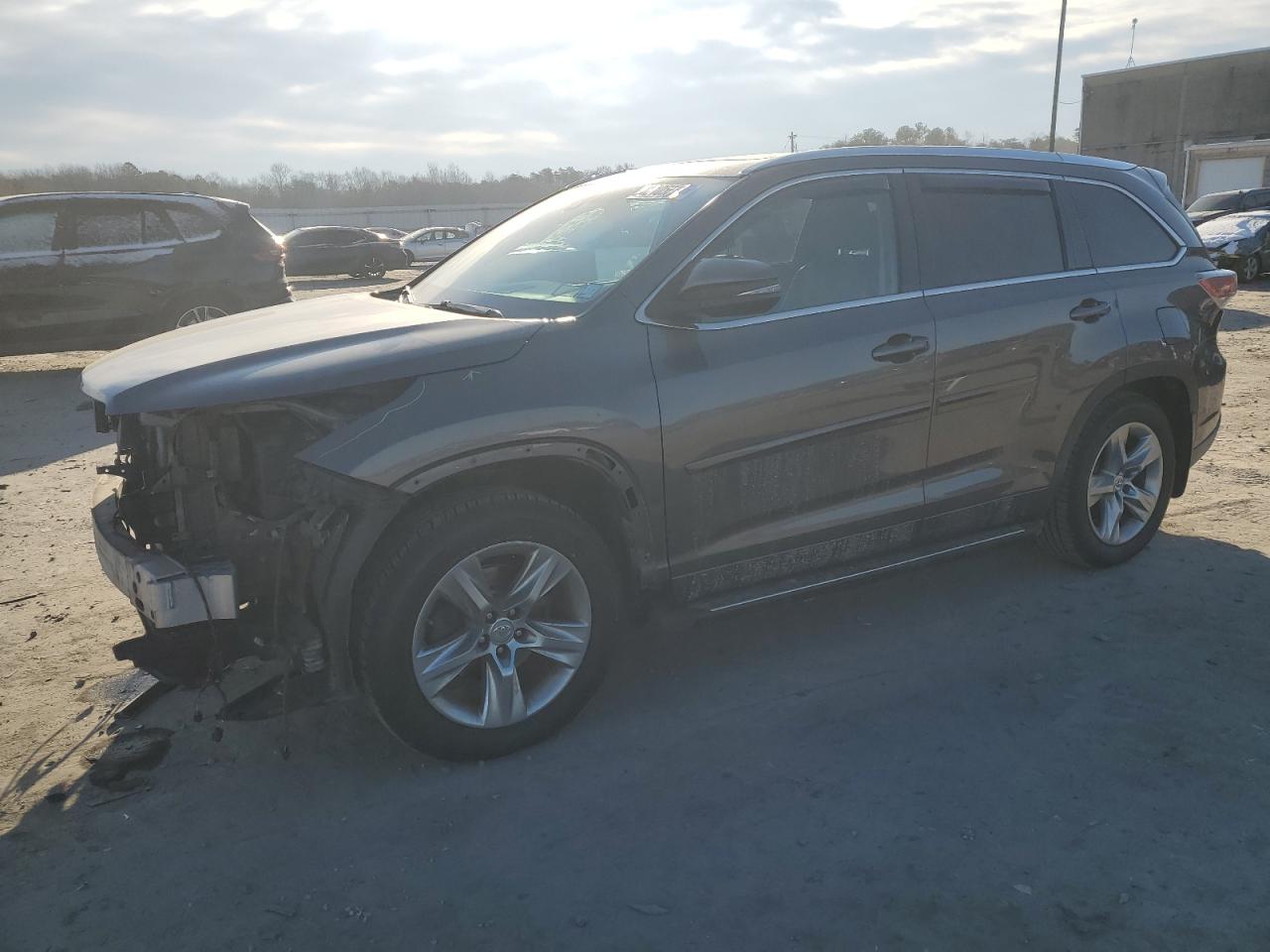 2015 Toyota Highlander VIN 5TDDKRFH1FS110042
