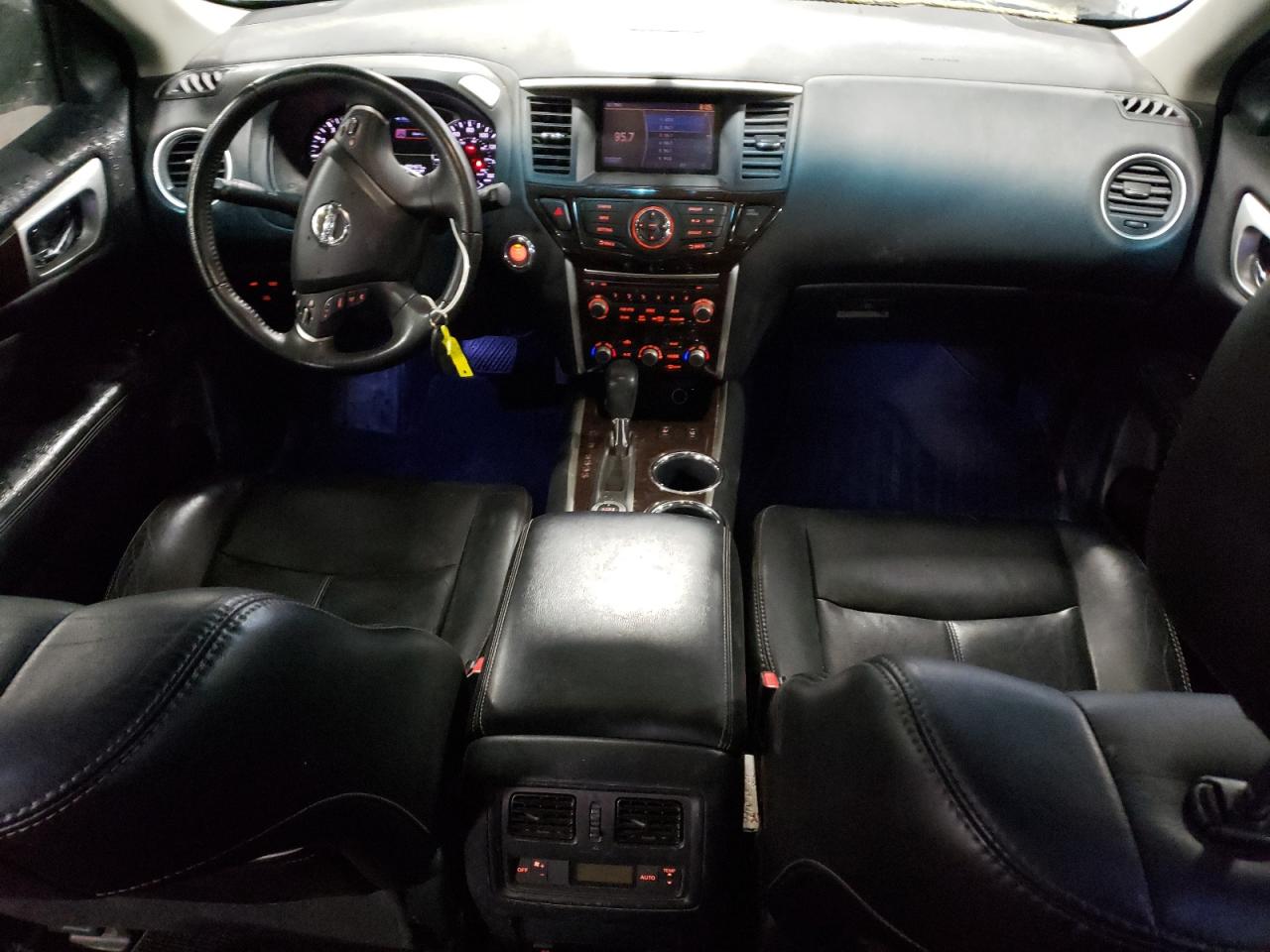 2013 Nissan Pathfinder VIN 5N1AR2MM2DC671012 Copart auction photo, front end damage thumbnail 8