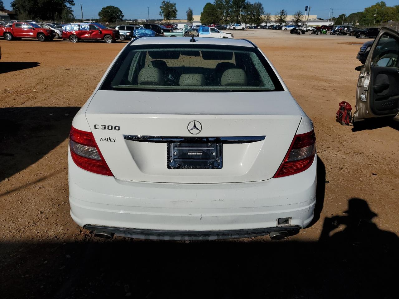 2011 Mercedes-Benz C-klasse VIN WDDGF5EB5BF632549 Copart auction photo, front end damage thumbnail 6