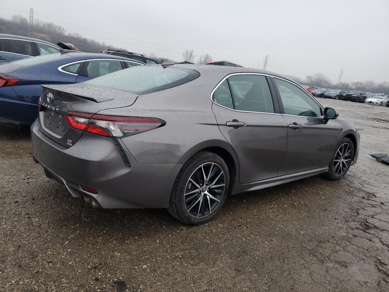 2024 Toyota Camry VIN 4T1G11BK7RU117902 Copart auction photo, front end damage thumbnail 3