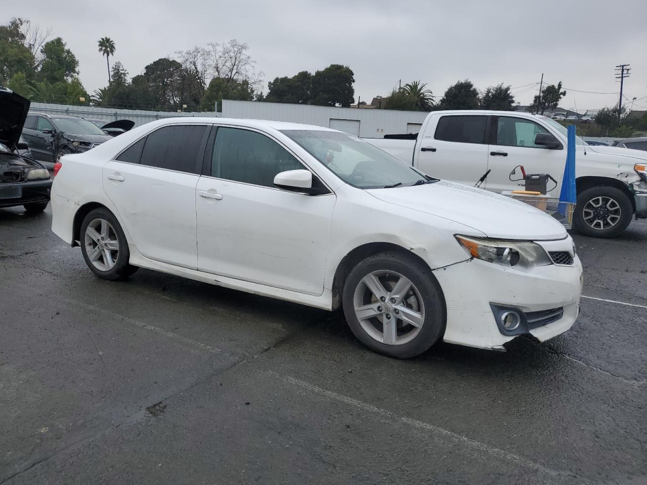 2012 Toyota Camry VIN 4T1BF1FK5CU173866 Copart auction photo, vandalism damage thumbnail 4