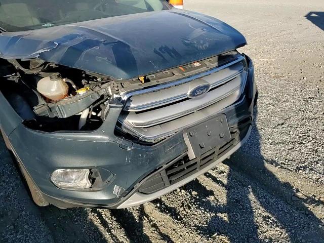 2019 Ford Escape VIN 1FMCU9GD3KUA76835 Copart auction photo, front end damage thumbnail 11