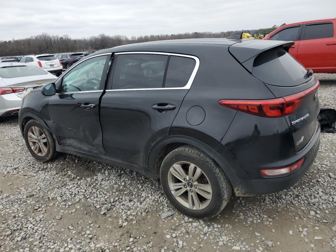2019 KIA Sportage VIN KNDPM3AC3K7498668 Copart auction photo, side / minor dent/scratches damage thumbnail 2