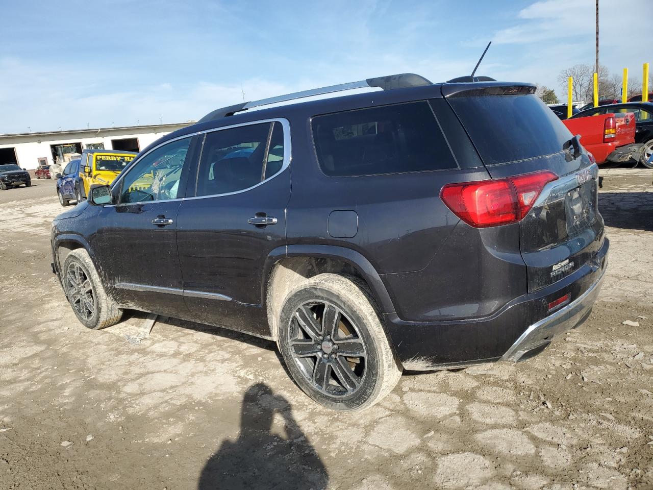 2017 GMC Acadia VIN 1GKKNXLS6HZ238074 Copart auction photo, front end / minor dent/scratches damage thumbnail 2