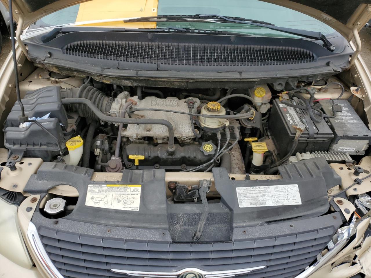 2001 Chrysler Town & Country VIN 2C8GP64L21R387318 Copart auction photo, front end / minor dent/scratches damage thumbnail 12