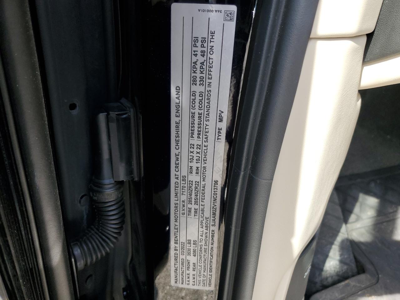 2022 Bentley Bentayga VIN SJAAM2ZV1NC013706 Copart auction photo, front end damage thumbnail 13