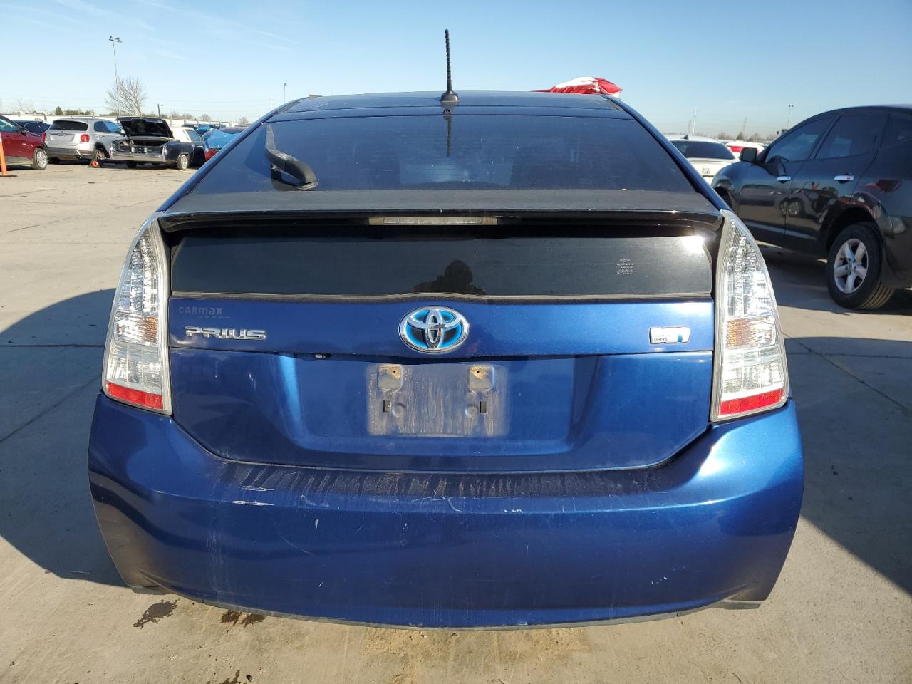 2011 Toyota Prius VIN JTDKN3DU5B0318143 Copart auction photo, minor dent/scratches damage thumbnail 6
