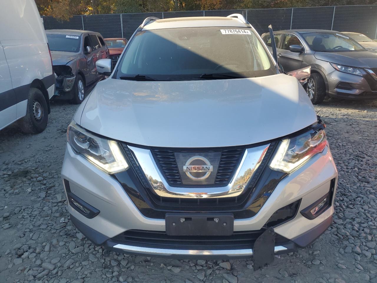 2017 Nissan Rogue VIN 5N1AT2MV4HC883832 Copart auction photo, front end damage thumbnail 5