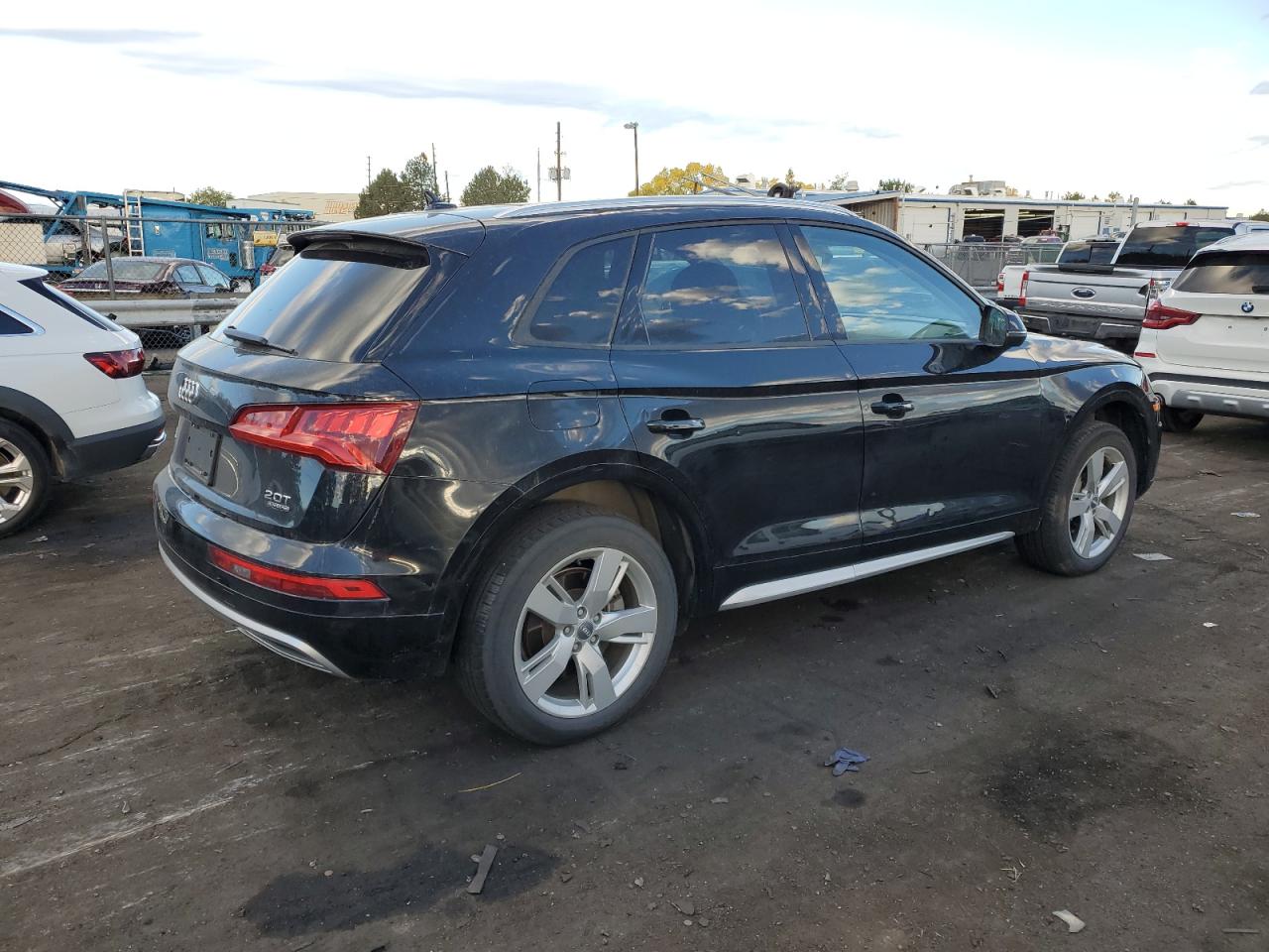 2018 Audi Q5 VIN WA1ANAFY1J2011128 Copart auction photo, hail damage thumbnail 3