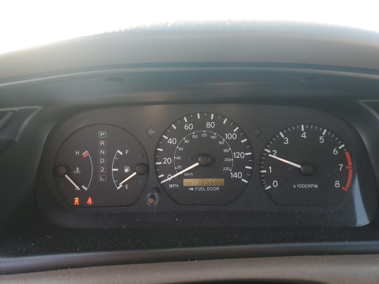 2000 Toyota Camry VIN JT2BG28K3Y0463499 Copart auction photo, rear end / minor dent/scratches damage thumbnail 9
