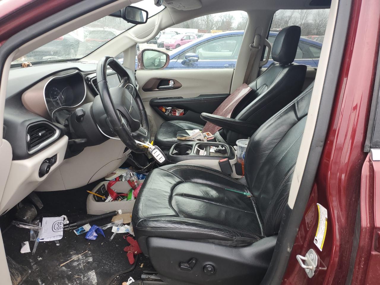 2018 Chrysler Pacifica VIN 2C4RC1BGXJR211664 Copart auction photo, front end damage thumbnail 7