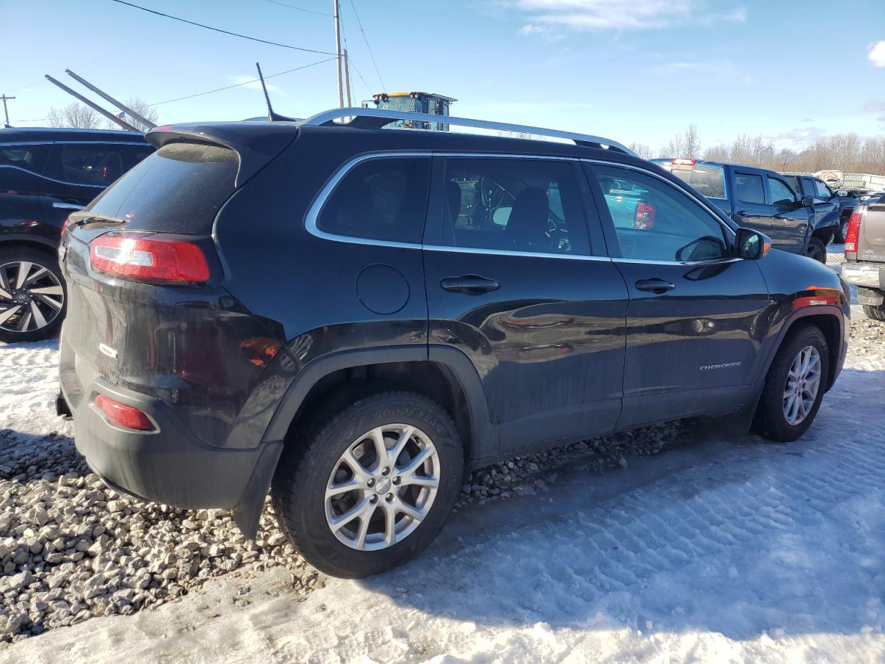 2016 Jeep Grand Cherokee VIN 1C4PJMCS2GW150134 Copart auction photo, rear end damage thumbnail 3