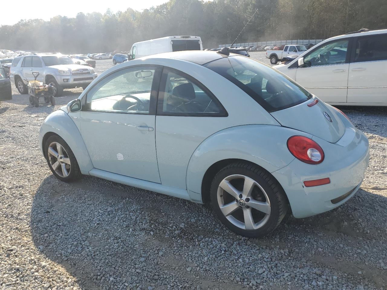 2010 Volkswagen Beetle VIN 3VWRG3AG4AM034180 Copart auction photo, water/flood damage thumbnail 2