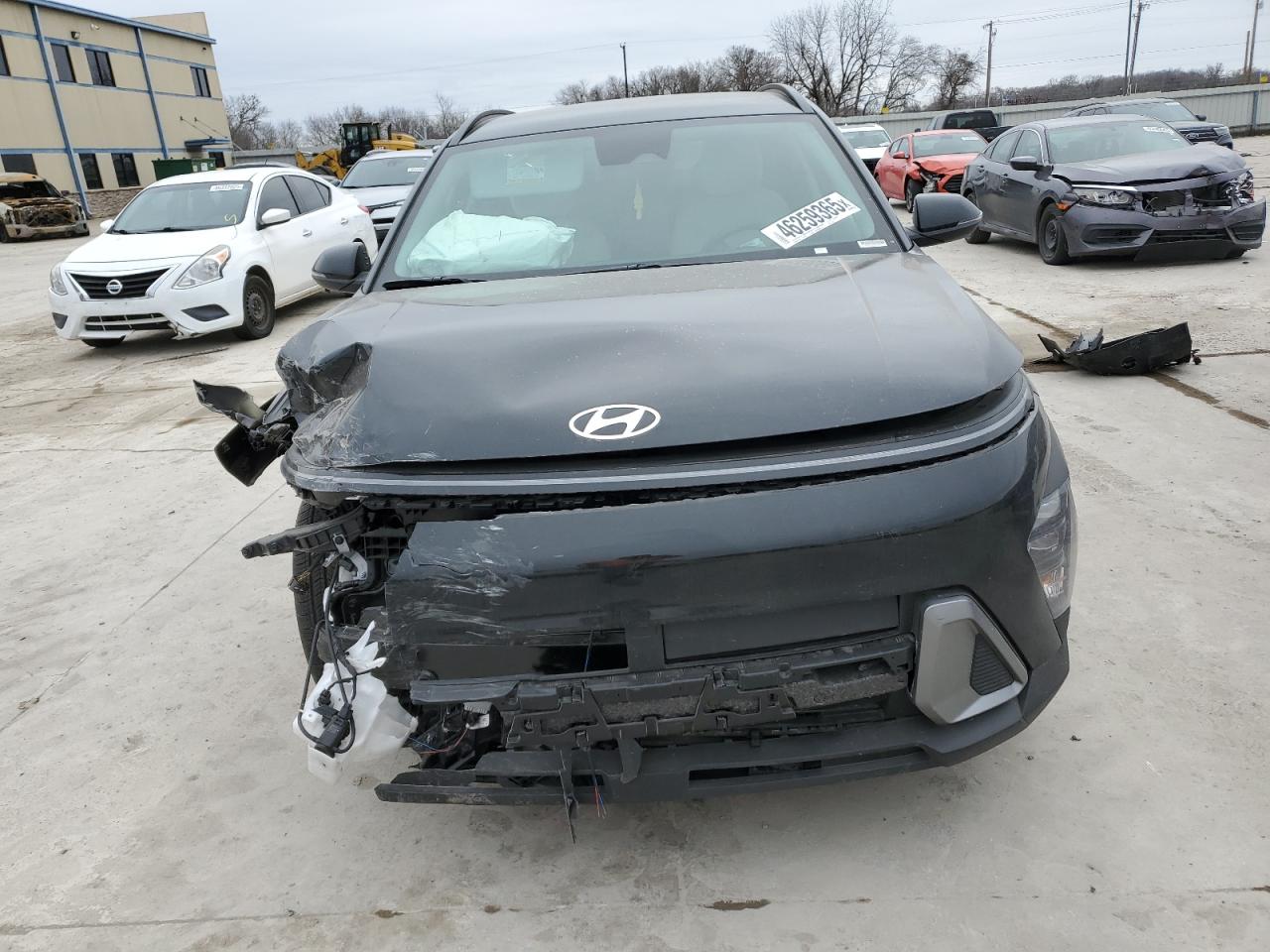 2025 Hyundai Kona VIN KM8HB3ABXSU229677 Copart auction photo, front end / hail damage thumbnail 5