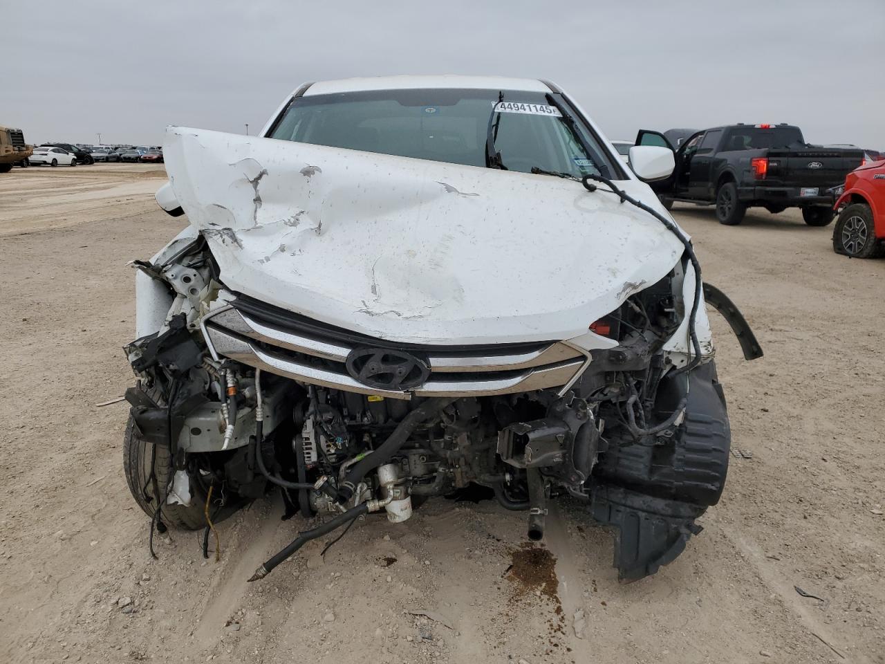 2016 Hyundai Santa Fe VIN 5XYZT3LB3GG337845 Copart auction photo, front end damage thumbnail 5