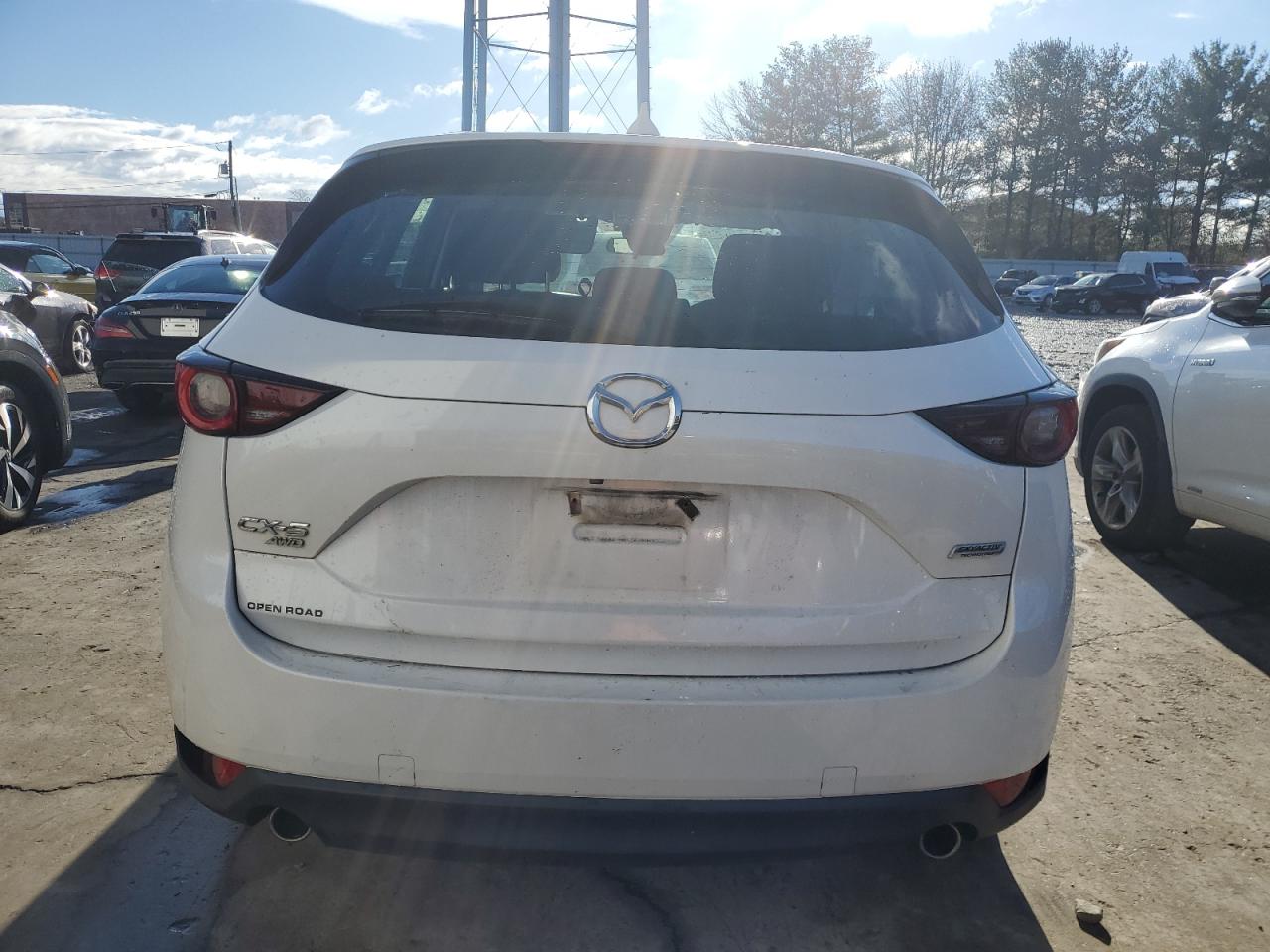 2019 Mazda CX-5 VIN JM3KFBBM7K0528468 Copart auction photo, side damage thumbnail 6
