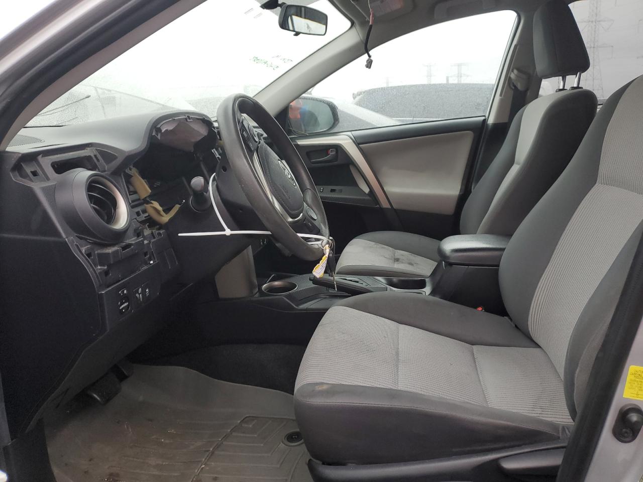 2015 Toyota RAV 4 VIN 2T3ZFREV5FW186430 Copart auction photo, vandalism / minor dent/scratches damage thumbnail 7