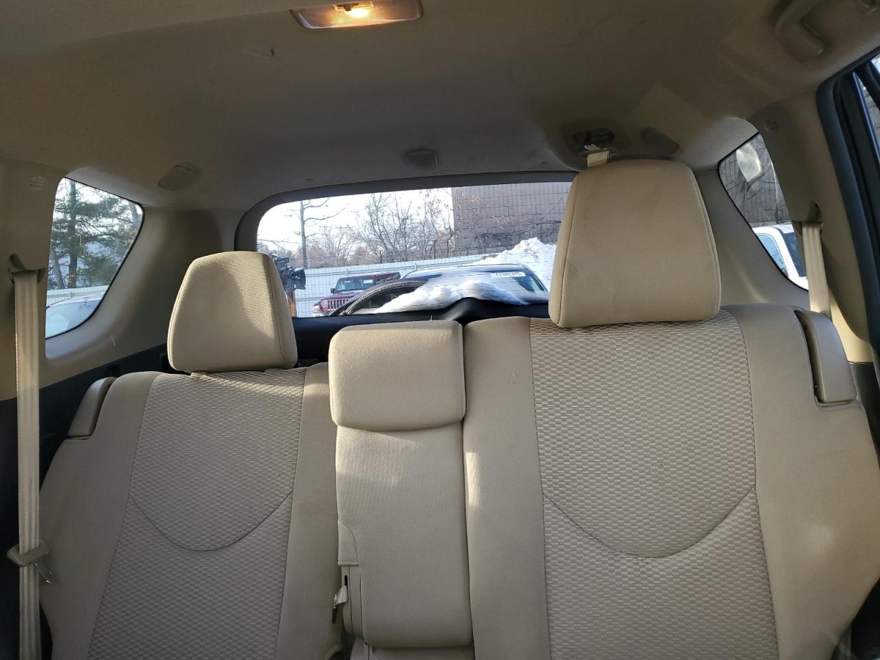 2011 Toyota RAV 4 VIN 2T3BK4DV2BW065334 Copart auction photo, front end damage thumbnail 10