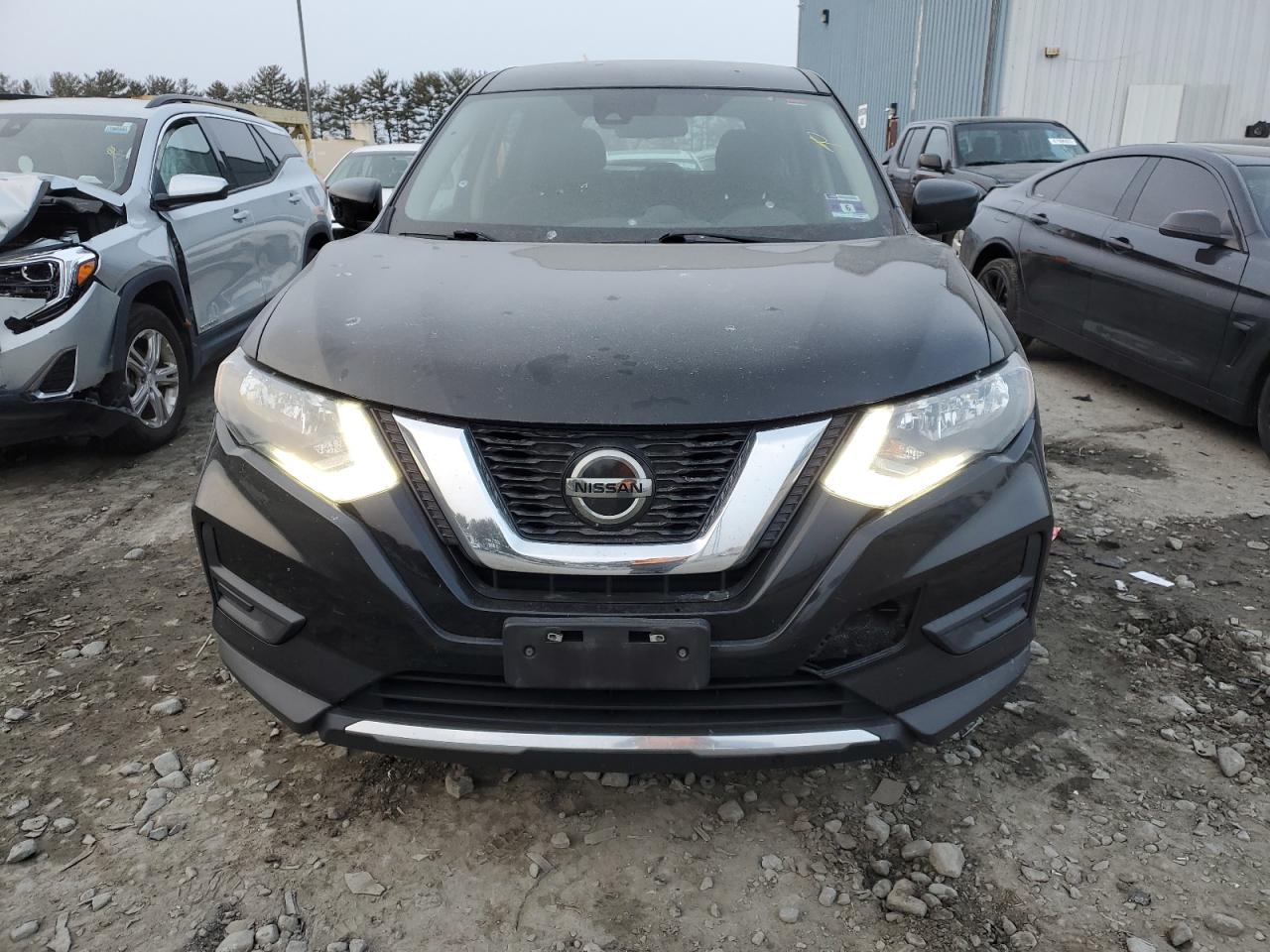 2019 Nissan Rogue VIN 5N1AT2MV5KC821864 Copart auction photo, normal wear / minor dent/scratches damage thumbnail 5