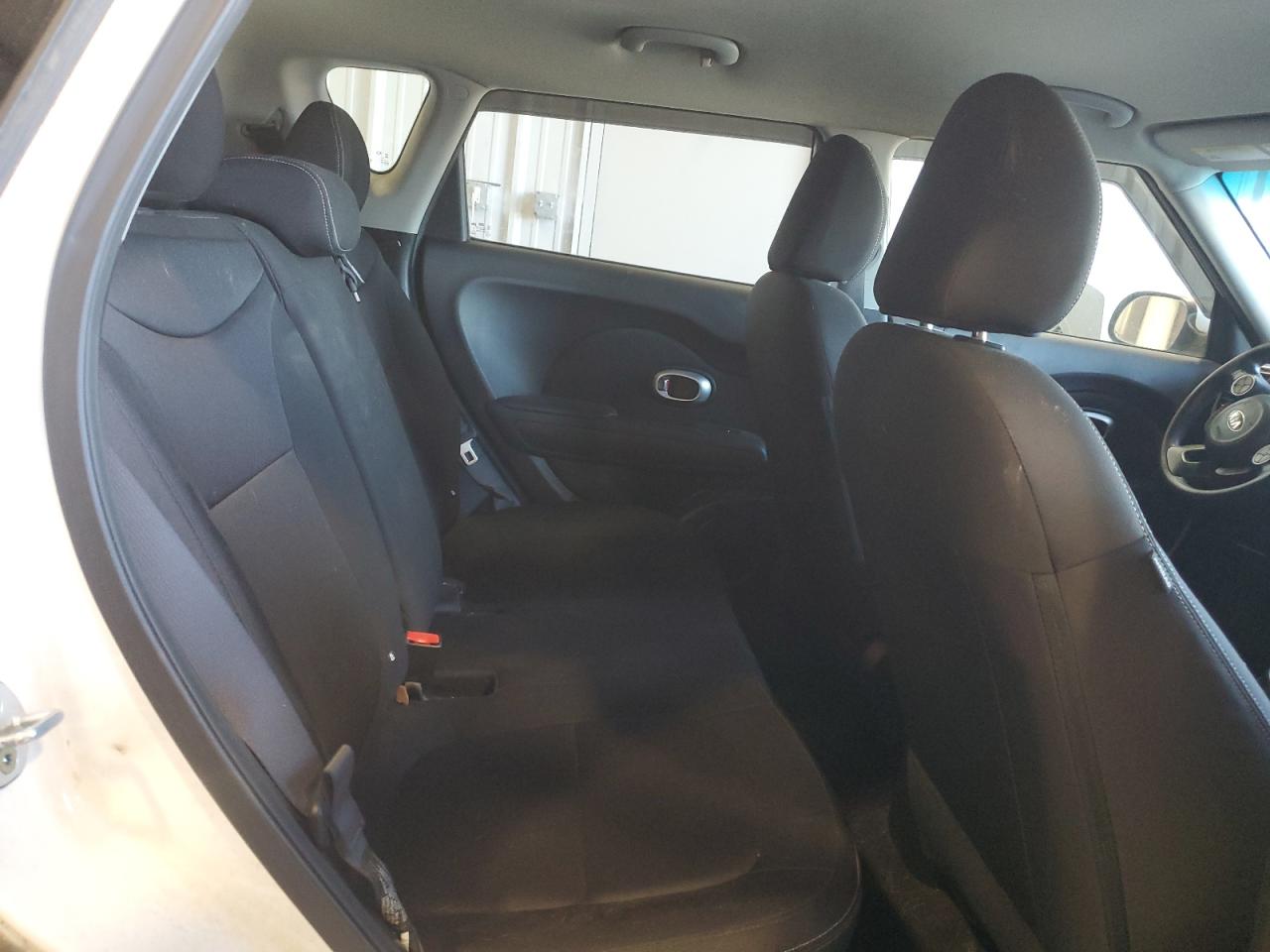 2016 KIA Soul VIN KNDJN2A21G7850061 Copart auction photo, all over damage thumbnail 11