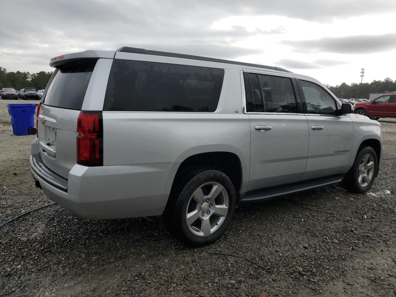 2018 Chevrolet Suburban VIN 1GNSCHKC7JR340630 Copart auction photo, top/roof / side damage thumbnail 3