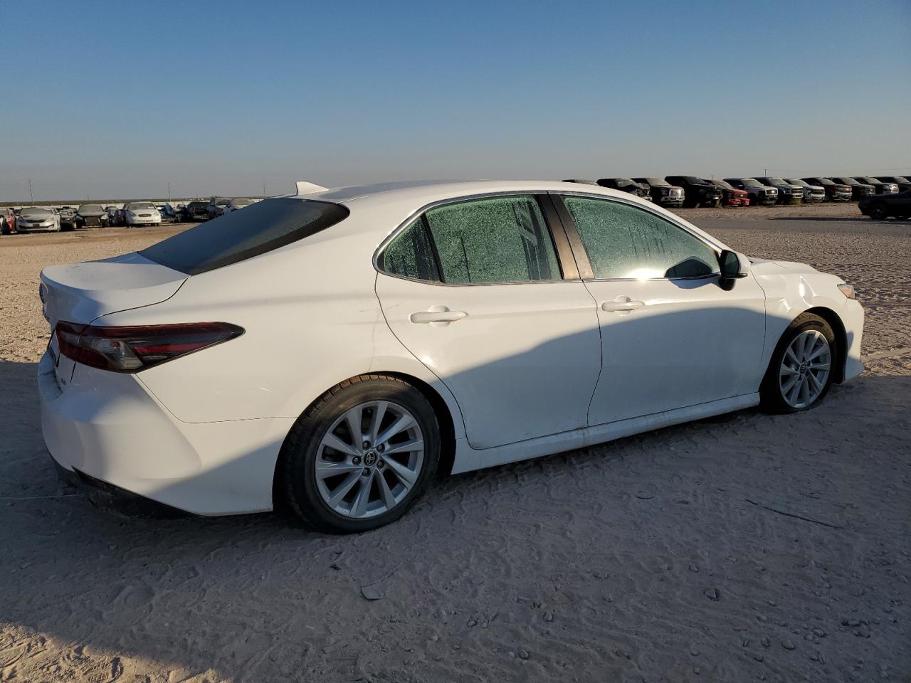 2021 Toyota Camry VIN 4T1C11AK6MU464131 Copart auction photo, water/flood damage thumbnail 3