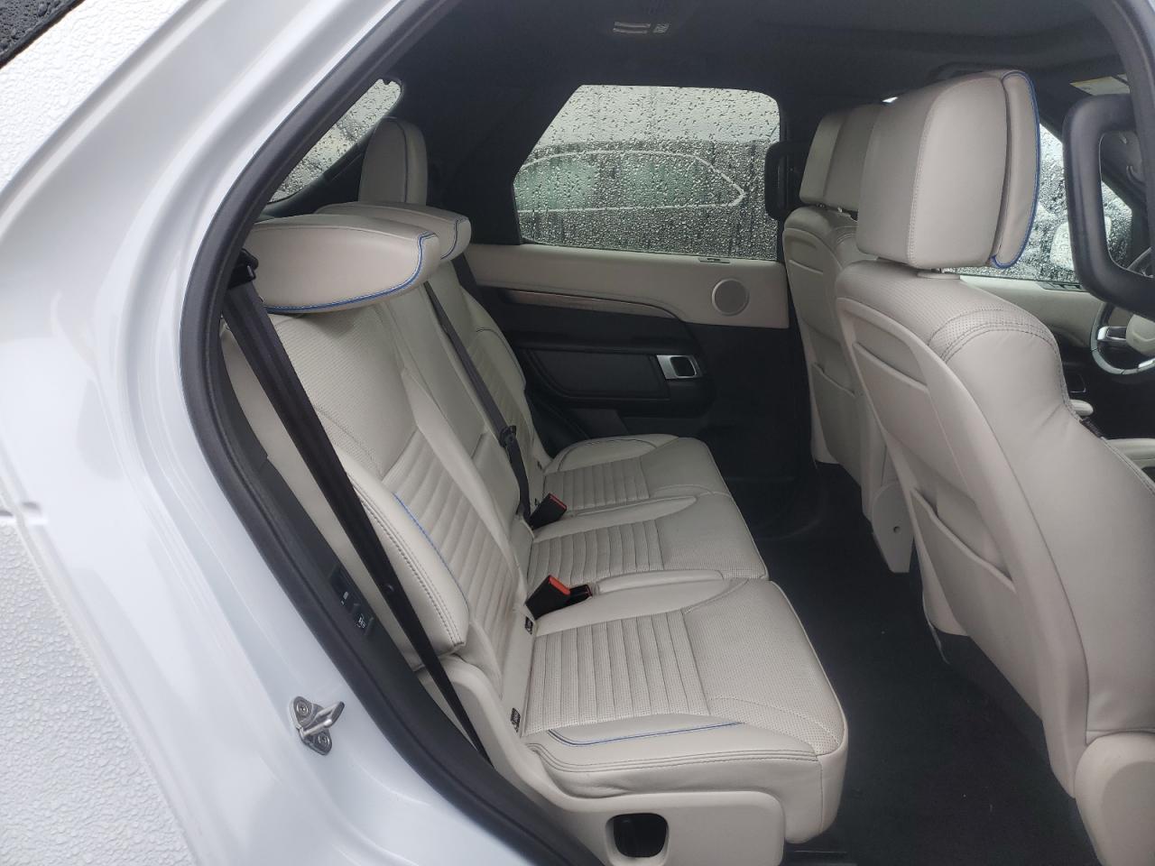 2018 Land Rover Discovery VIN SALRT2RK6JA062392 Copart auction photo, mechanical / normal wear damage thumbnail 11