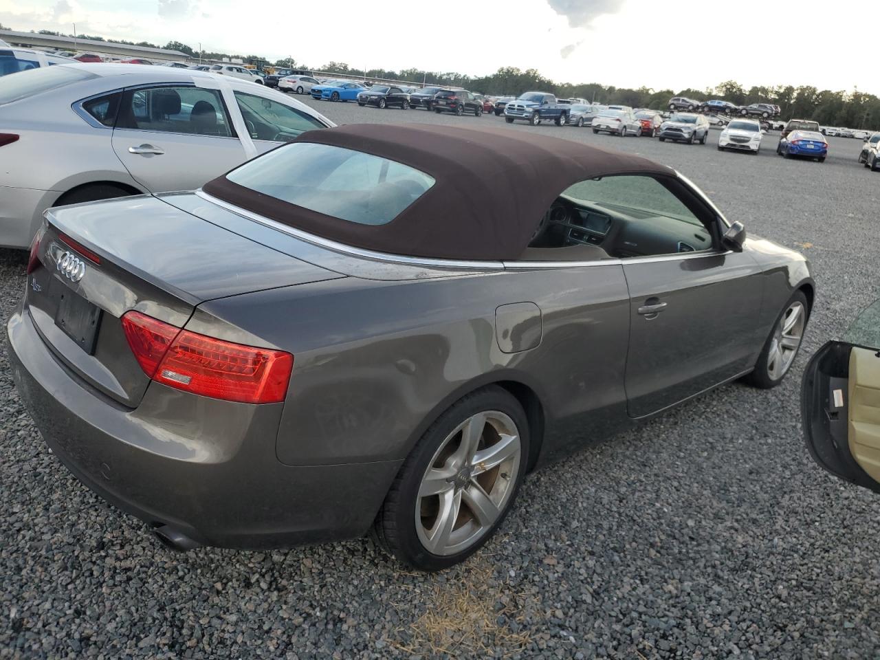 2014 Audi A5 VIN WAUAFAFH2EN000207 Copart auction photo, water/flood damage thumbnail 3